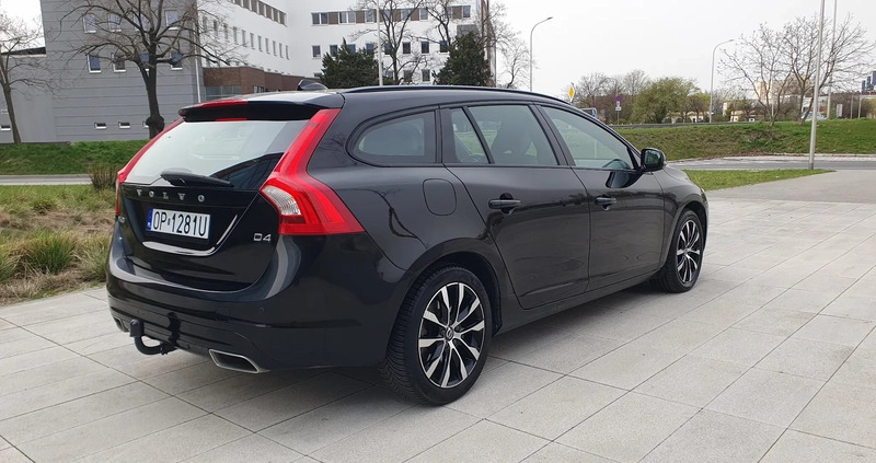 Volvo V60 cena 59900 przebieg: 166000, rok produkcji 2018 z Opole małe 529